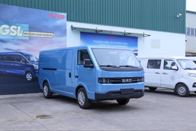 Doanh nghiệp giao nhận có nên chuyển sang xe van điện?