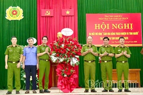 Ra mắt mô hình “Cảm hóa bằng trách nhiệm và tình người”