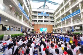 Bộ Giáo dục và Đào tạo ban hành Điều lệ Ban đại diện cha mẹ học sinh