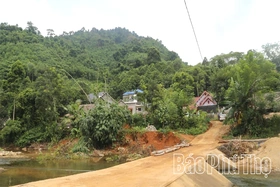 Qua đỉnh Èn Choong