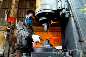 Chuyển đổi số “tiếp lửa” cho nghề truyền thống