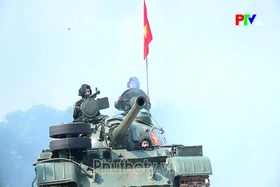 Lữ đoàn Xe tăng - Thiết giáp 406 sẵn sàng chiến đấu