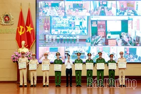 Sơ kết 3 tháng tuần tra, kiểm soát, xử lý vi phạm an toàn giao thông, trật tự công cộng