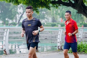 Đi bộ, chạy bộ: Đừng chạy theo số bước