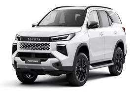 Toyota Fortuner đời mới chốt ngày ra mắt