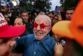 Tổng thống Brazil Lula da Silva với màn lội ngược dòng lịch sử