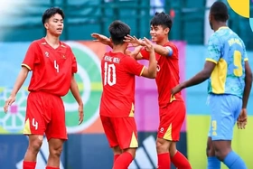 U15 Việt Nam đánh bại chủ nhà, vào chung kết nhánh C U15 World Cup