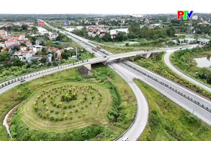 Phân làn, thay đổi tốc độ trên cao tốc Nội Bài - Lào Cai tử 10/11