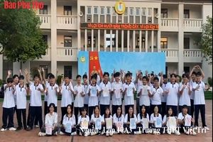 Món quà vô giá trong trái tim những người “chèo đò”