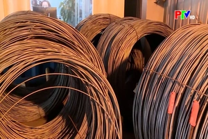 Giá thép biến động, nhiều doanh nghiệp tính lại chi phí