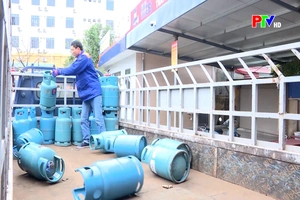 Giá gas vượt 500.000 nghìn đồng/bình 12kg
