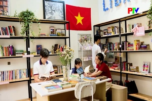 Rời màn hình, tìm trang sách