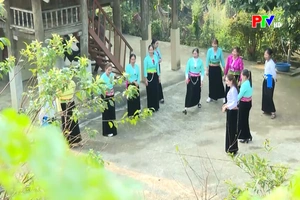 The artisans keeping Muong culture alive