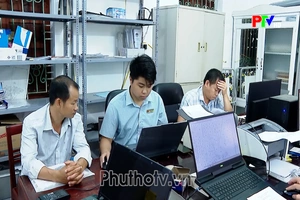 Khi cấp xã thiếu người gánh việc