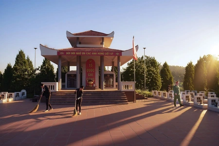 “Lớp học nên người” của công an xã