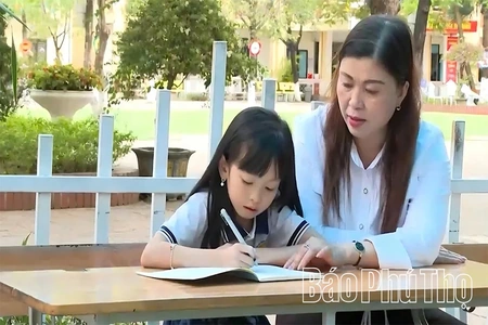 Cô Đoàn Thị Út “gieo ước mơ” qua từng con chữ