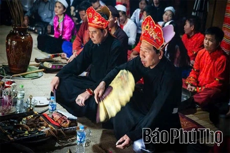 Tục mát nhà đầu năm&nbsp;-&nbsp;Bản sắc&nbsp;của người Mường