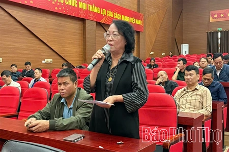 Người thắp sáng niềm tin ở cơ sở