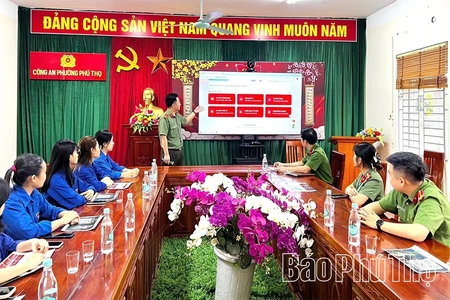 Triển khai mô hình “Cổng thông tin số”