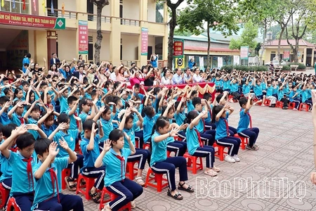 Ngày hội giáo dục STEM “Vững bước vào kỷ nguyên số”