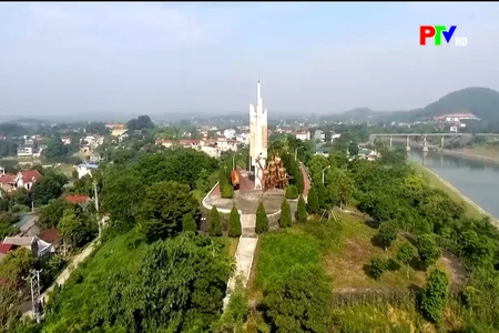 Phu Tho Culture Express - The Lo river victory monument