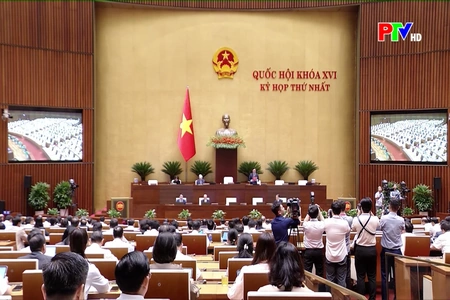 Quốc hội thảo luận về 4 dự án luật và 1 nghị quyết