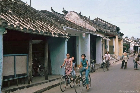 Phố cổ Hội An 35 năm trước trong ảnh khách Đức