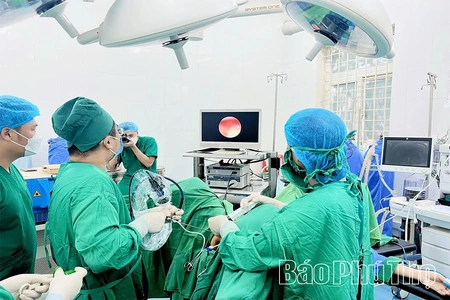 Trung tâm Y tế Tam Dương thực hiện tốt công tác khám, chữa bệnh và phòng, chống dịch