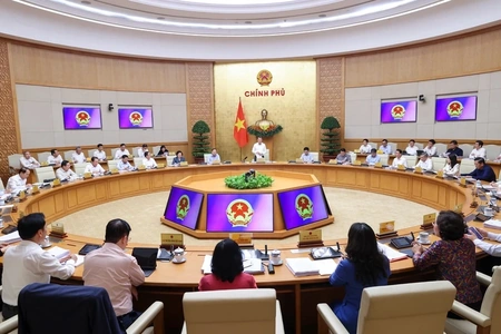 Khẩn trương hoàn thành sắp xếp tổ dân phố, thôn, bản, đơn vị sự nghiệp công lập