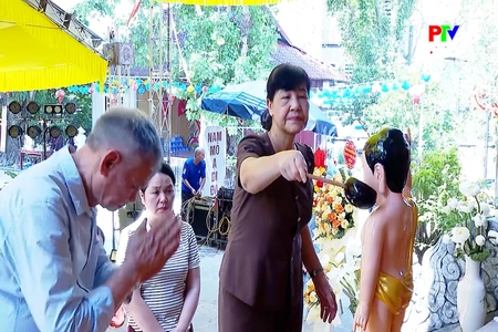 Nét đẹp văn hóa mùa phật đản