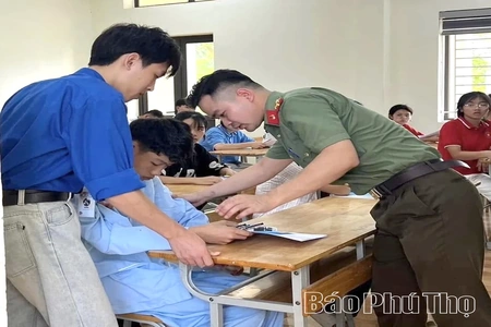 Kịp thời hỗ trợ thí sinh sau ca mổ cấp cứu tham dự kỳ thi vào lớp 10
