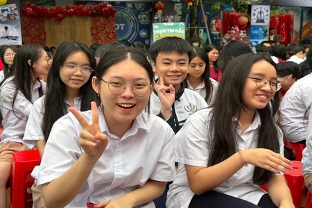 Ép buộc học sinh học thêm, giáo viên có thể bị phạt tới 50 triệu đồng