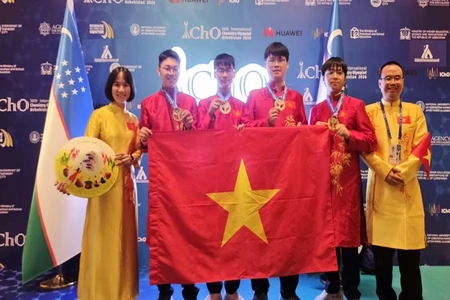 Cả 4 học sinh đội tuyển quốc gia Việt Nam đều đạt Huy chương Vàng Olympic Hóa học quốc tế năm 2026