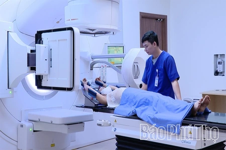 Bước chuyển vì sức khỏe toàn dân