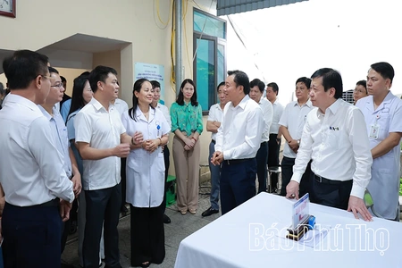 Phú Thọ khám sức khỏe toàn dân - để không ai bị bỏ lại phía sau