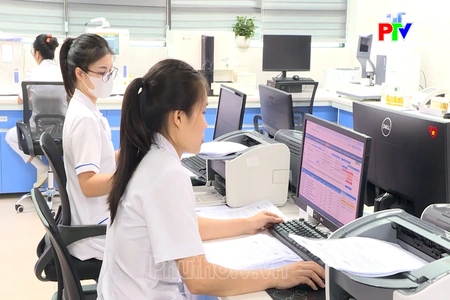 Cập nhật thông tin khám chữa bệnh lên hệ thống dữ liệu sức khỏe