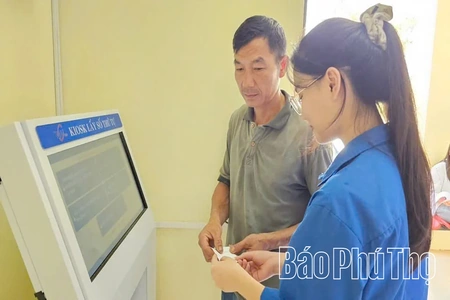 “Cầm tay chỉ app” ở Xuân Đài