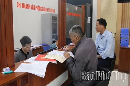 Gỡ điểm nghẽn chuyển đổi số: Từ nhận thức đến hành động