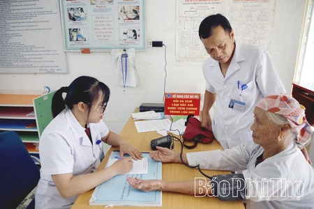 Trung tâm Y tế khu vực Tân Lạc: Nâng cao chất lượng khám, chữa bệnh, đáp ứng nhu cầu người dân