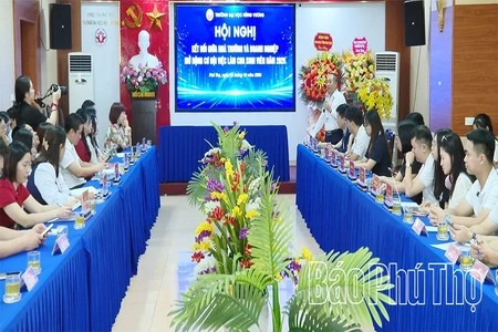 Hội nghị kết nối cơ hội việc làm cho sinh viên Trường Đại học Hùng Vương