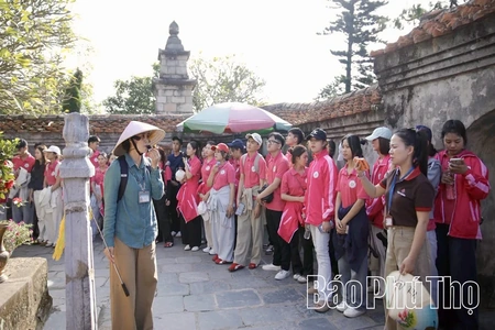 Nâng cao chất lượng nguồn nhân lực du lịch