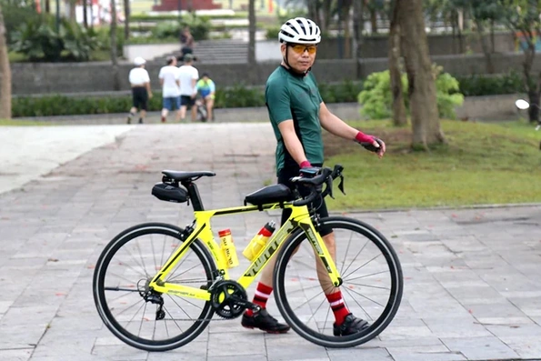 Ngày mới trên Công viên Văn Lang