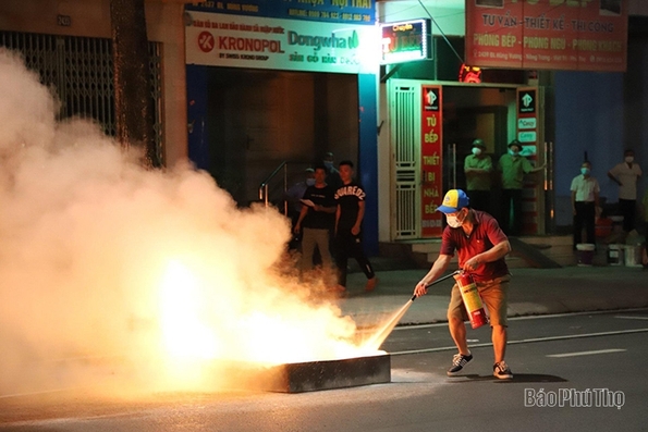 Thực tập phương án chữa cháy và cứu nạn cứu hộ tại Tổ liên gia