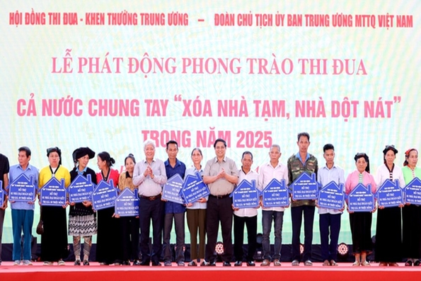 Phát động Phong trào thi đua Cả nước chung tay “Xóa nhà tạm, nhà dột nát”