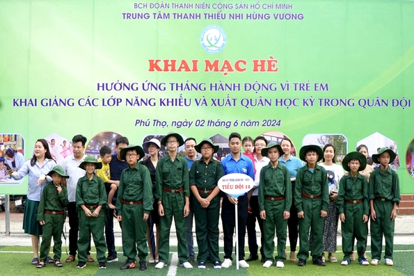 Khai mạc hè, khai giảng các lớp năng khiếu và xuất quân Học kỳ trong quân đội năm 2024