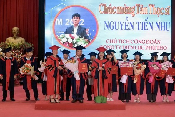 Trường Đại học Hùng Vương: 76 học viên tốt nghiệp và được cấp Bằng Thạc sĩ