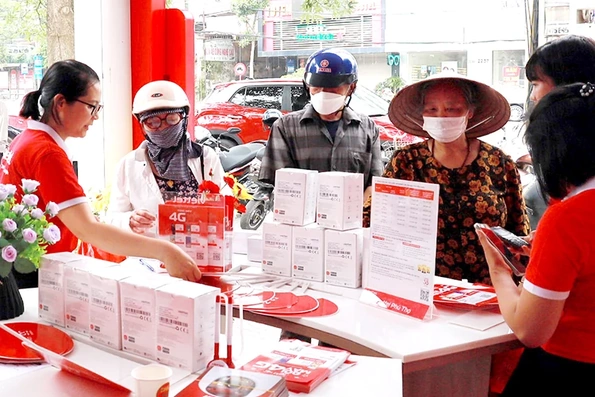 Sôi nổi “Ngày hội đổi máy 4G”