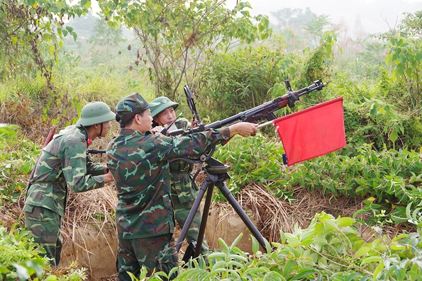 Gắn kết phát triển kinh tế - xã hội với tăng cường quốc phòng, an ninh ở Phú Thọ