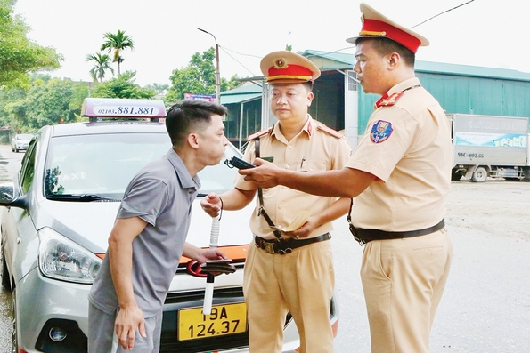 Kỳ II: Siết chặt kỷ cương, nâng cao trách nhiệm