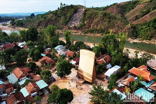 Kon Tum đẩy mạnh phát triển du lịch cộng đồng